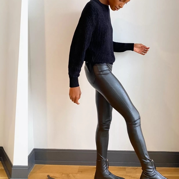 Wilfred Free Essential Sweater - Picture 2 of 5